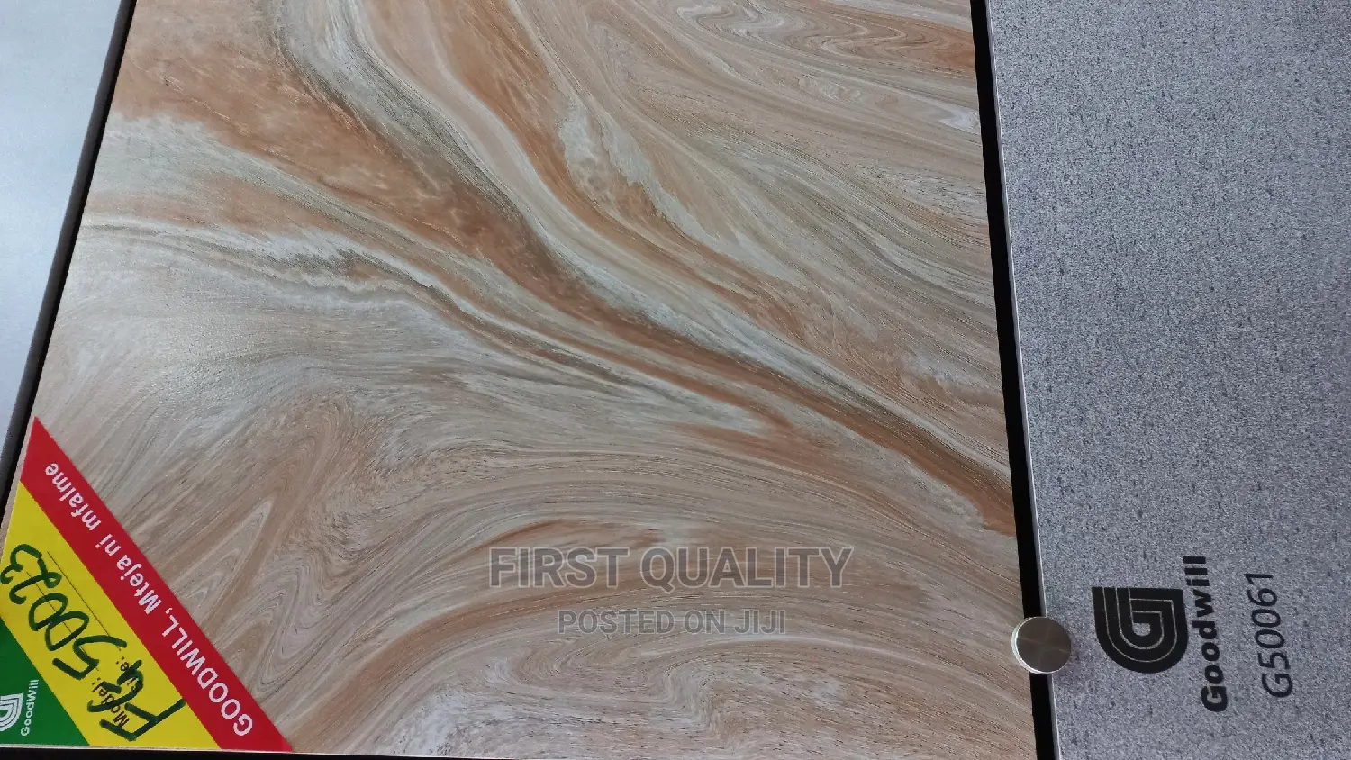 Tiles Size 50x50cm Yuv