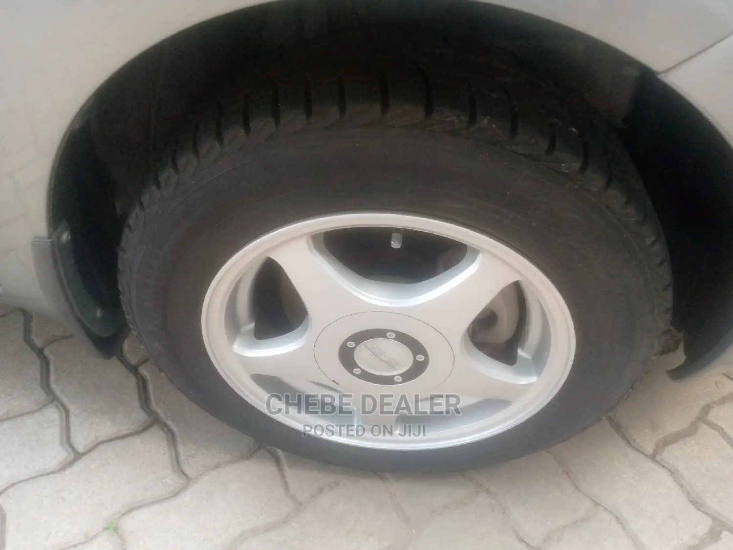 Toyota Vitz 1.3 AWD 3dr 2005 Gray