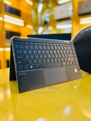 New Laptop HP 15-Da3007nia 16GB Intel Core I7 SSD 512GB