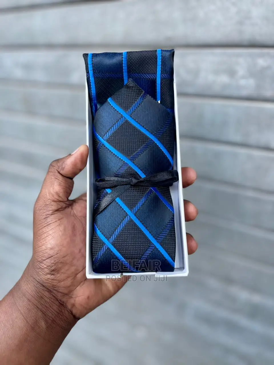 Tai | Full Box Tie| Tie Pocket Square