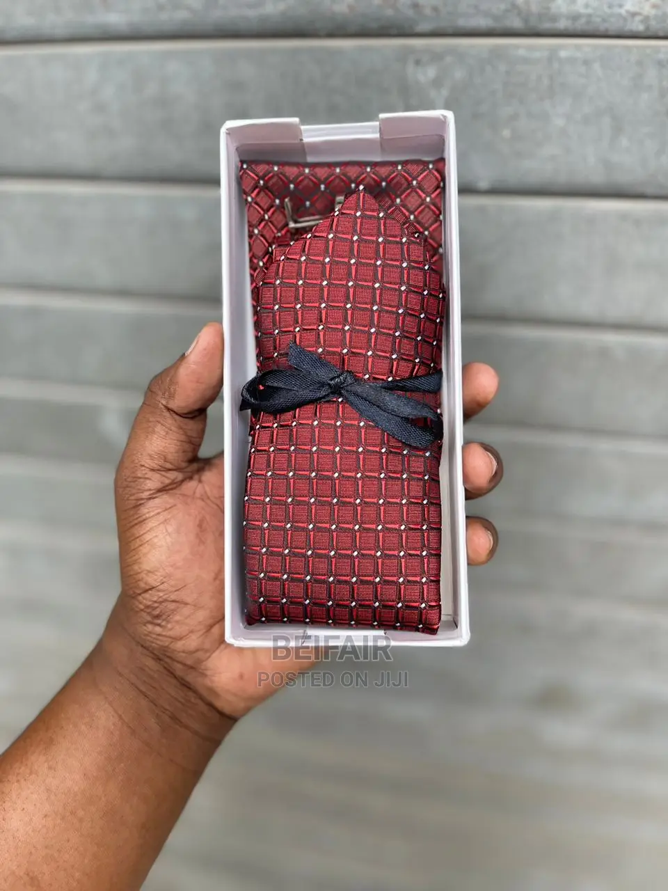 Tai | Full Box Tie| Tie Pocket Square