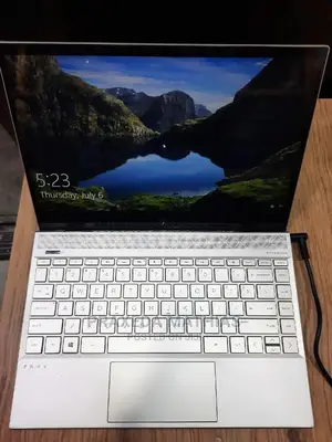 Laptop HP Envy 13t 8GB Intel Core I5 SSD 320GB