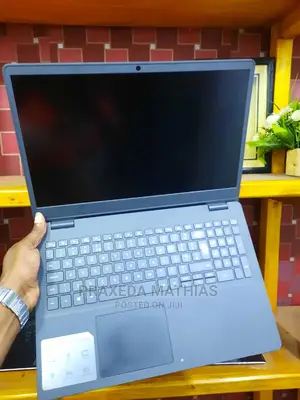 Laptop Dell Inspiron 15 8GB Intel Core I5 HDD 500GB