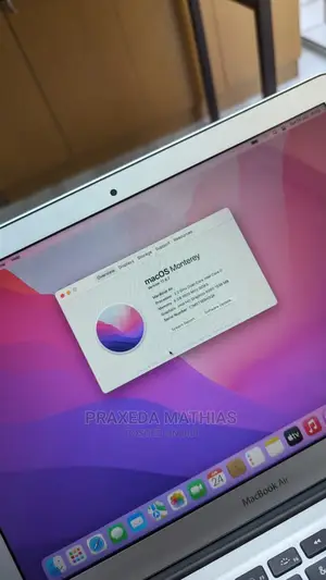 Laptop Apple MacBook Air 2015 8GB Intel Core I7 SSD 256GB