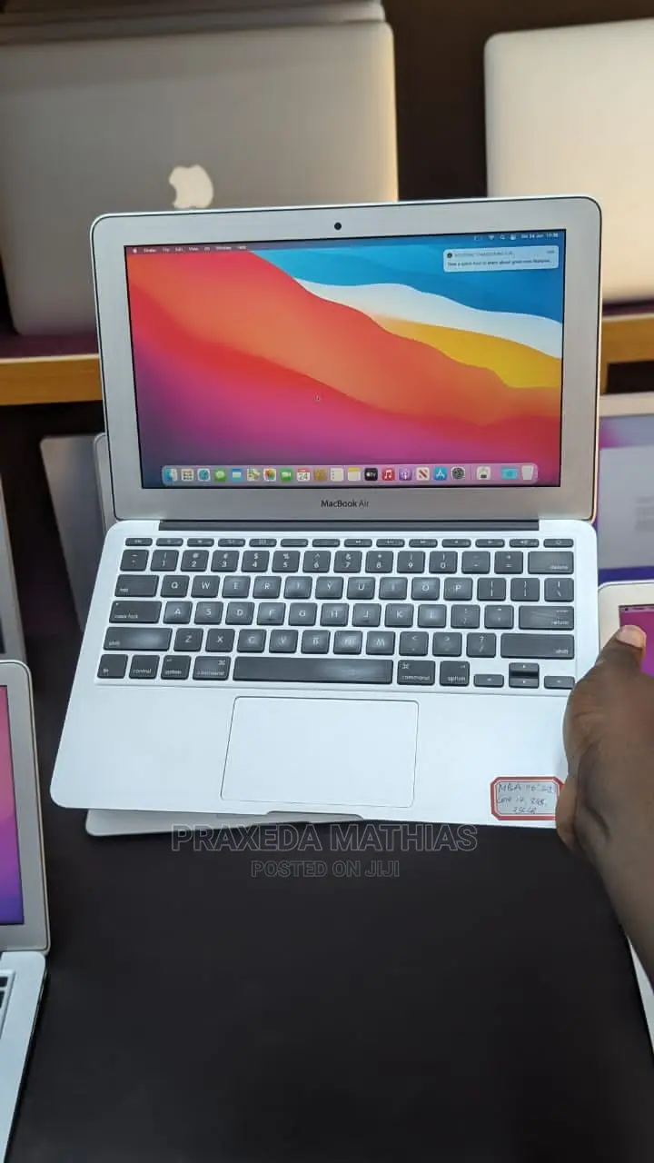 Laptop Apple MacBook Air 2015 8GB Intel Core I7 SSD 256GB