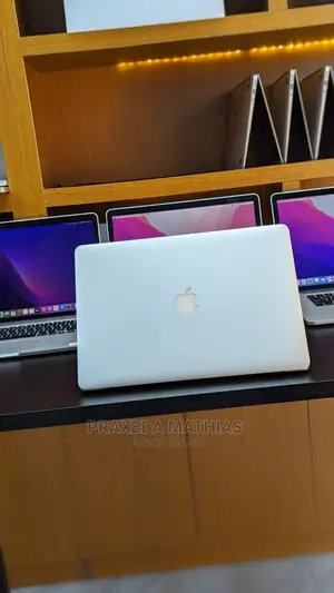 Laptop Apple MacBook Pro 2015 16GB Intel Core I7 SSD 512GB