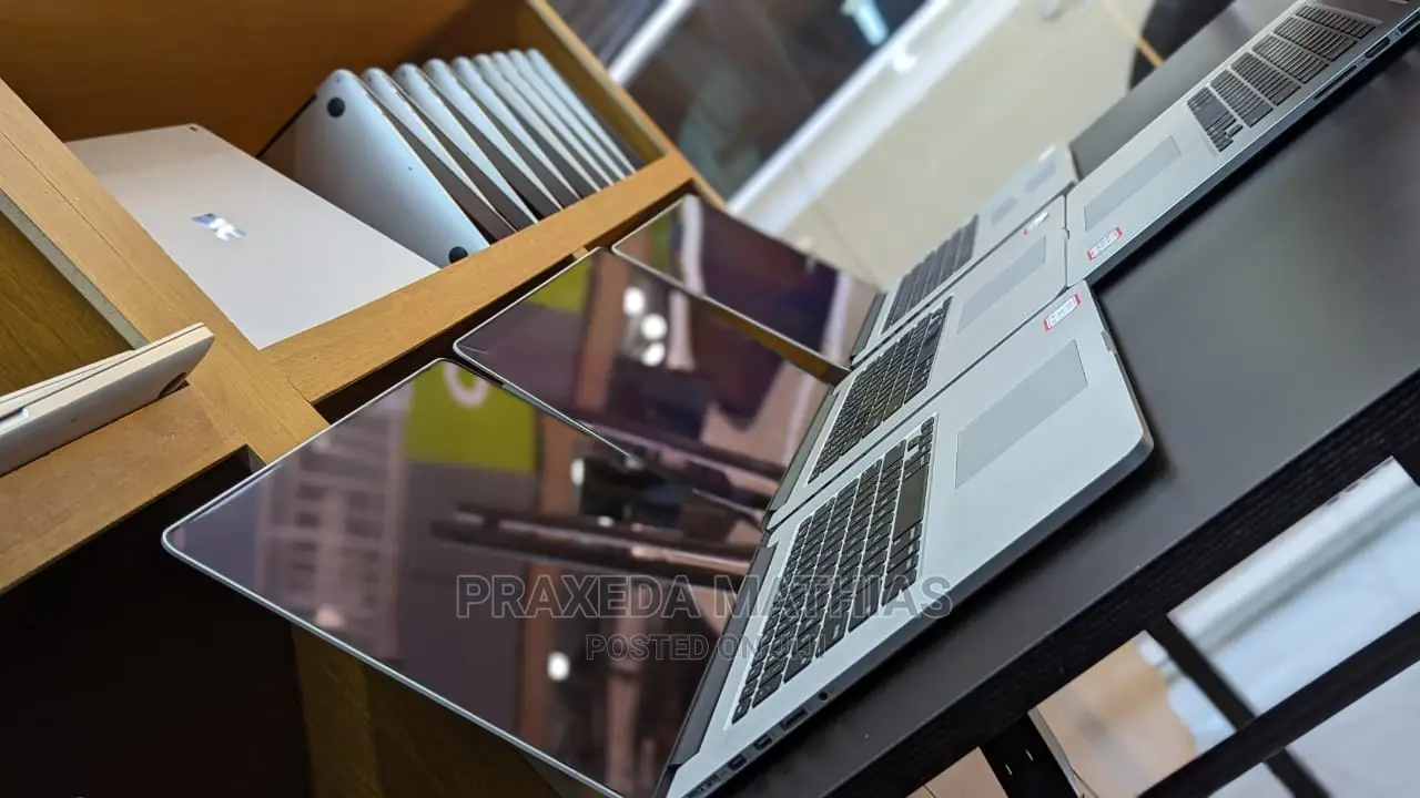 Laptop Apple MacBook Pro 2015 16GB Intel Core I7 SSD 512GB