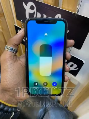 Apple iPhone 11 128 GB Black