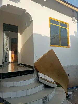 1bdrm Apartment in Kimara for rent