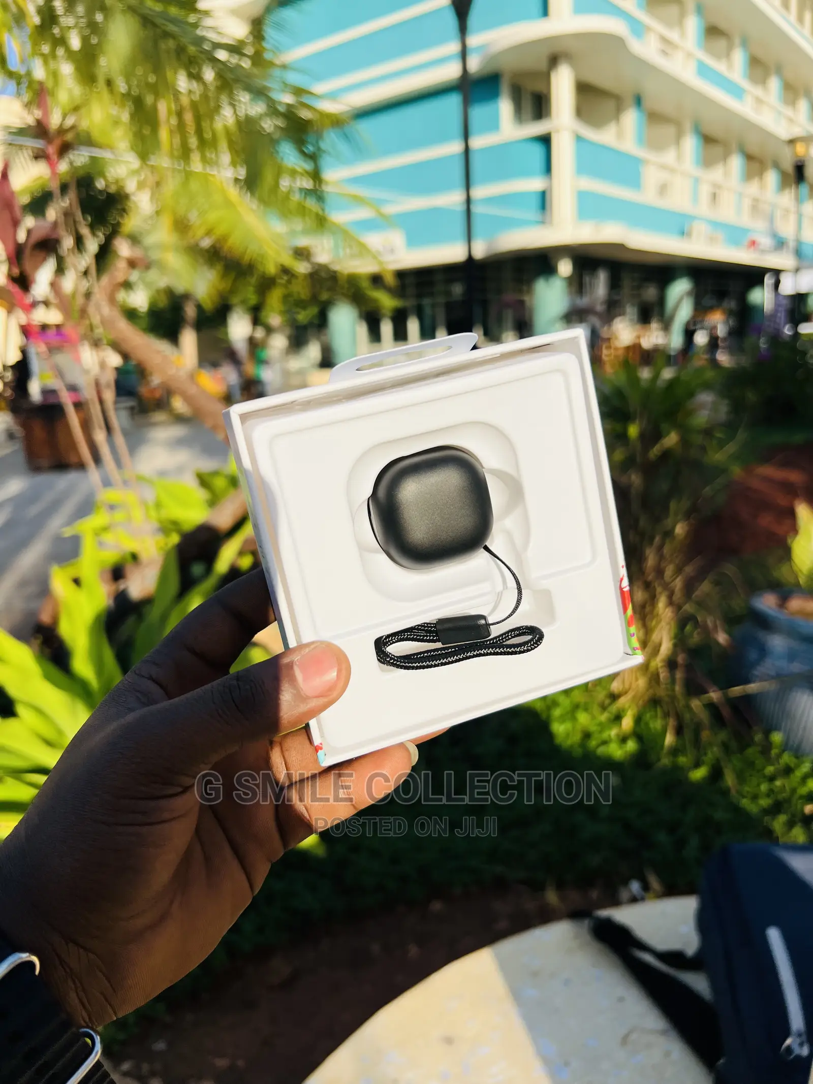Colored Beans Super-Mini Earbuds