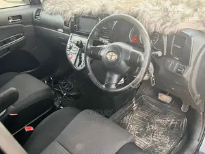 Toyota Kluger 2005 Silver