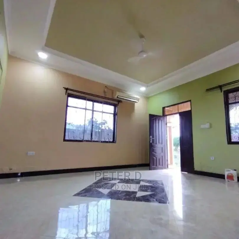 2bdrm Apartment in Kimara for rent