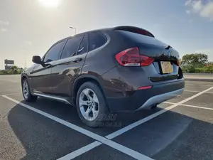 BMW X1 2011 Ivory