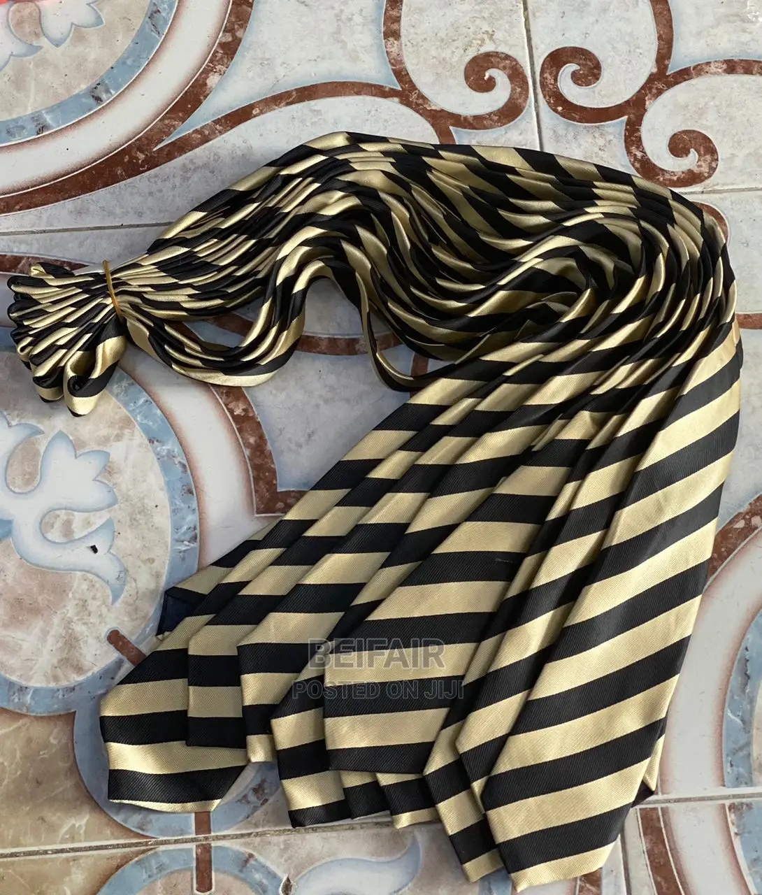 Tai | Strips Ties | Tie | Classic Ties