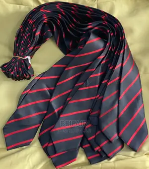 Tai | Strips Ties | Tie | Classic Ties