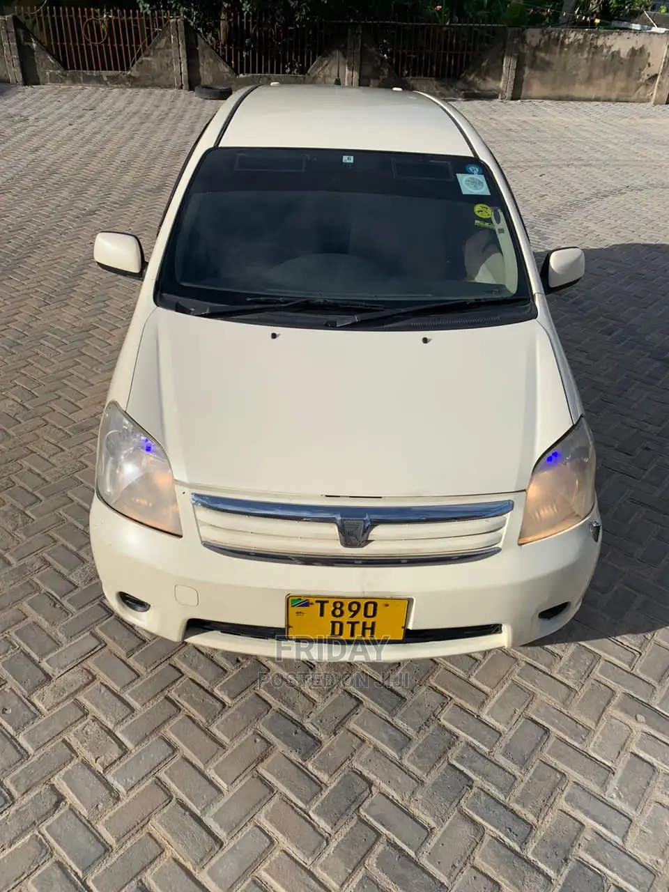 Toyota Raum 1.5 FWD 2004 Off white