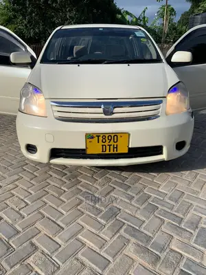 Toyota Raum 1.5 FWD 2004 Off white