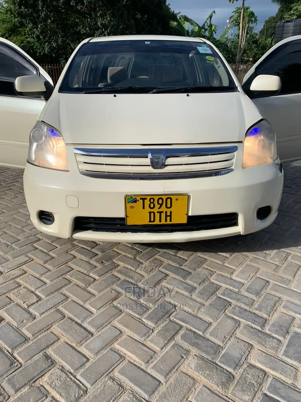 Toyota Raum 1.5 FWD 2004 Off white