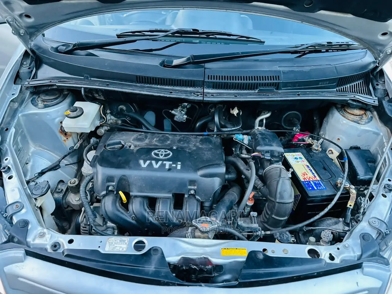 Toyota IST 2004 Silver