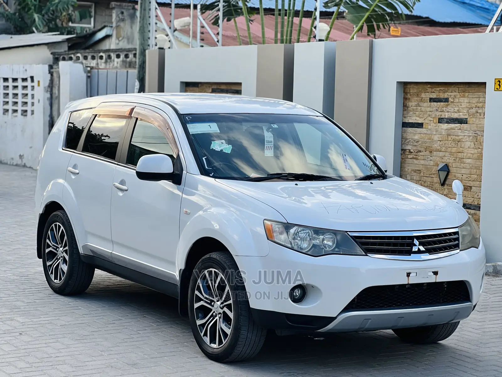 Mitsubishi Outlander 2006 White