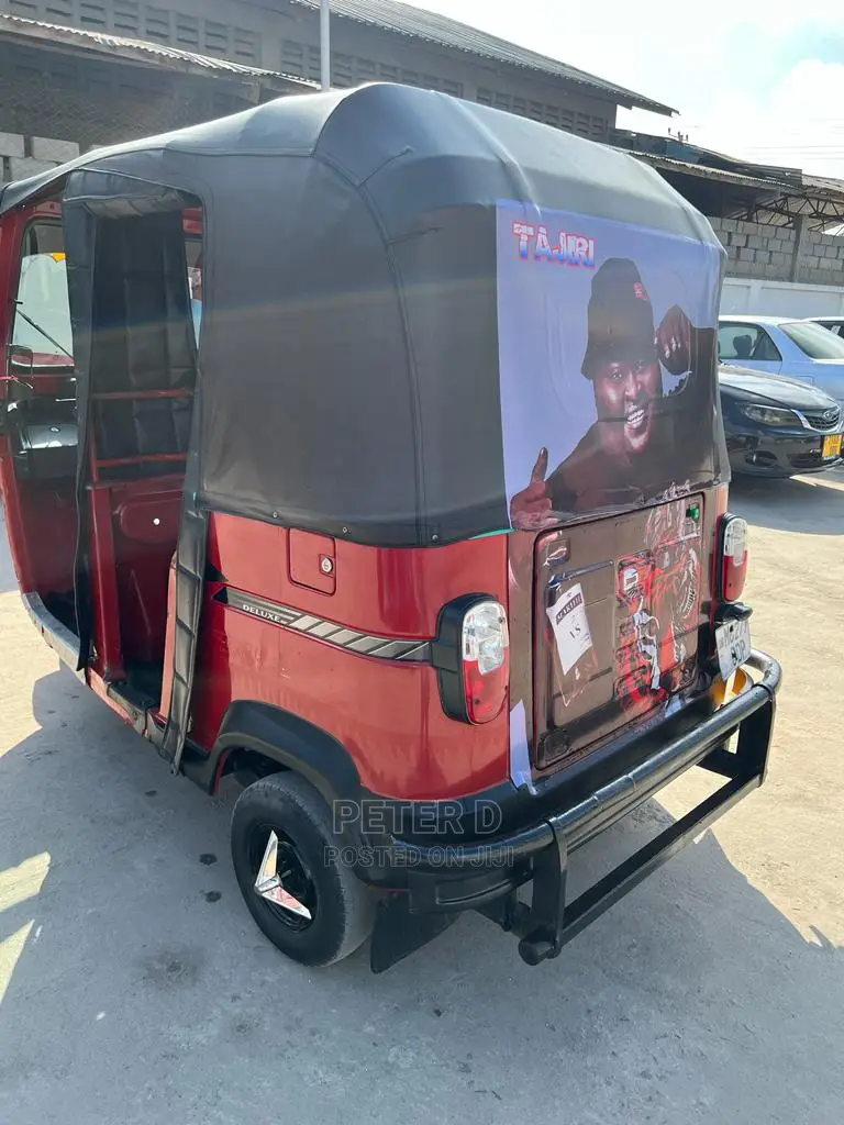 TVS 2023 Orange