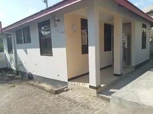3bdrm Apartment in Kimara for rent