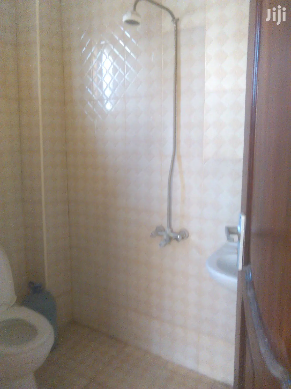 3bdrm House in Kariakoo for rent