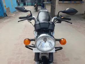 TVS HLX 125 2022 Black