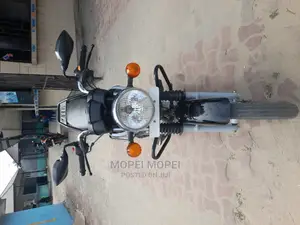 TVS HLX 125 2022 Black