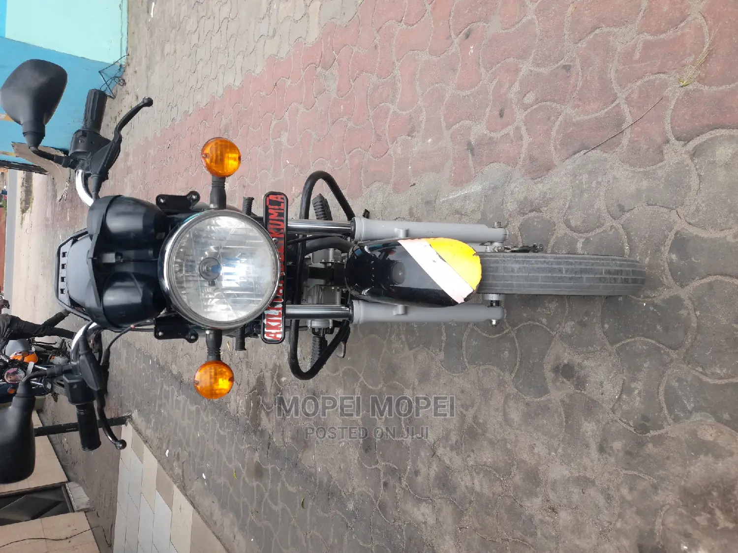 Bajaj Boxer X125 2022 Black