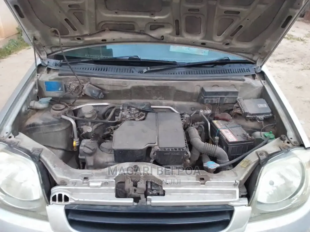 Suzuki Kei 2005 Silver