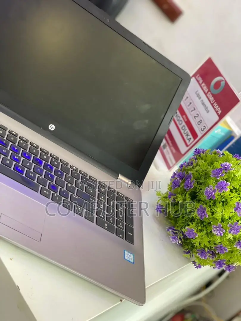 Laptop HP 250 G6 8GB Intel Core I5 SSD 256GB