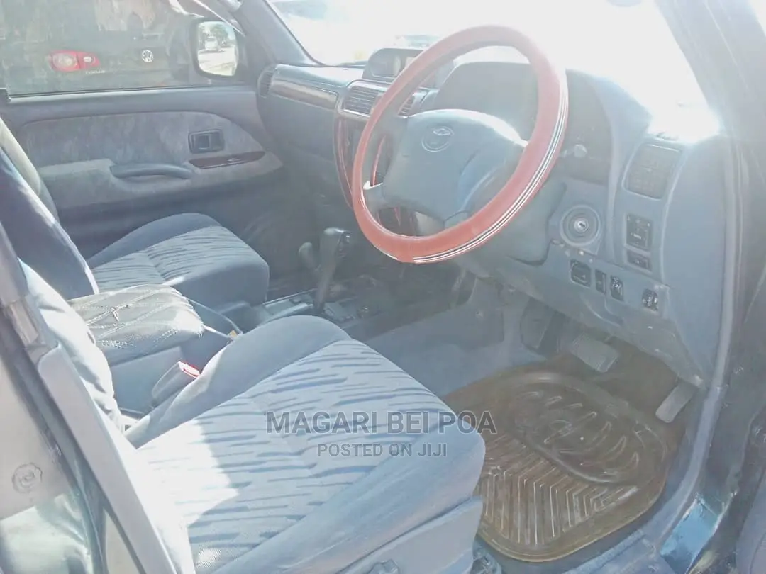 Toyota Land Cruiser Prado 2005 Green