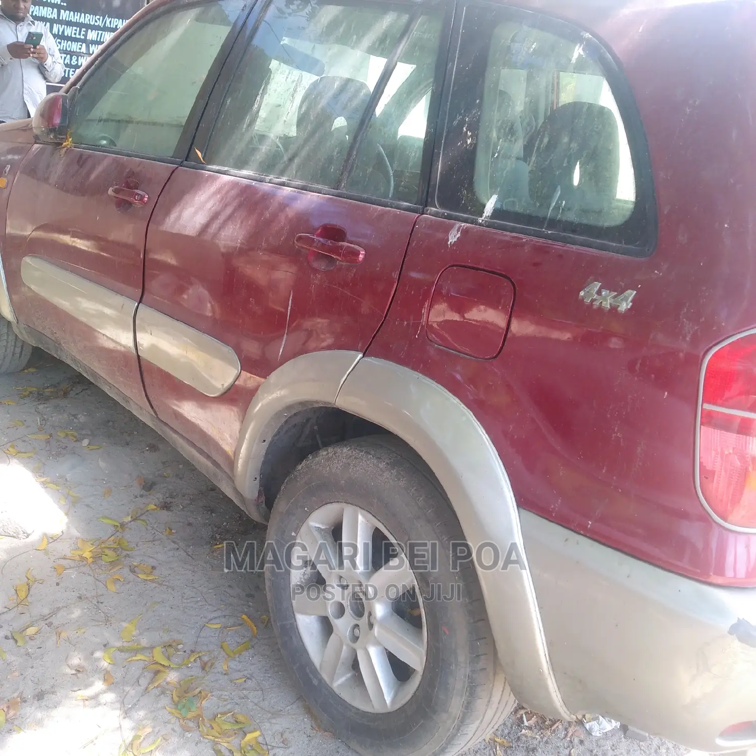 Toyota RAV4 2005 Red