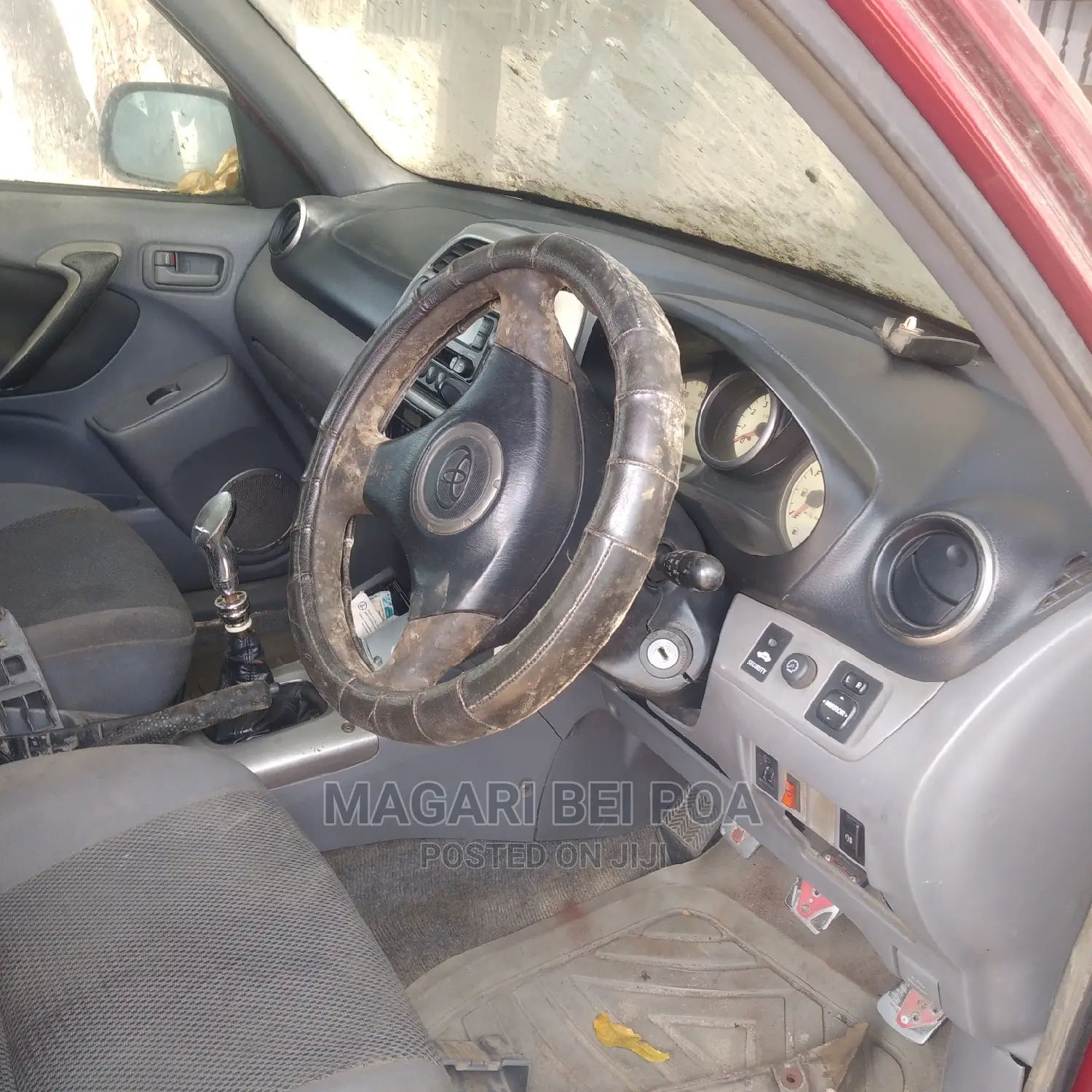 Toyota RAV4 2005 Red