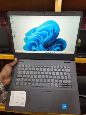 New Laptop Dell Vostro 3400 8GB Intel Core I5 HDD 1T