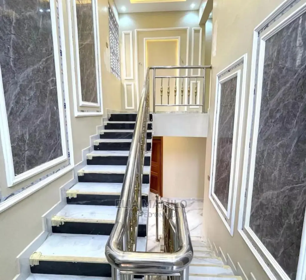 5bdrm Mansion in Mbezi Beach, Mbweni for sale
