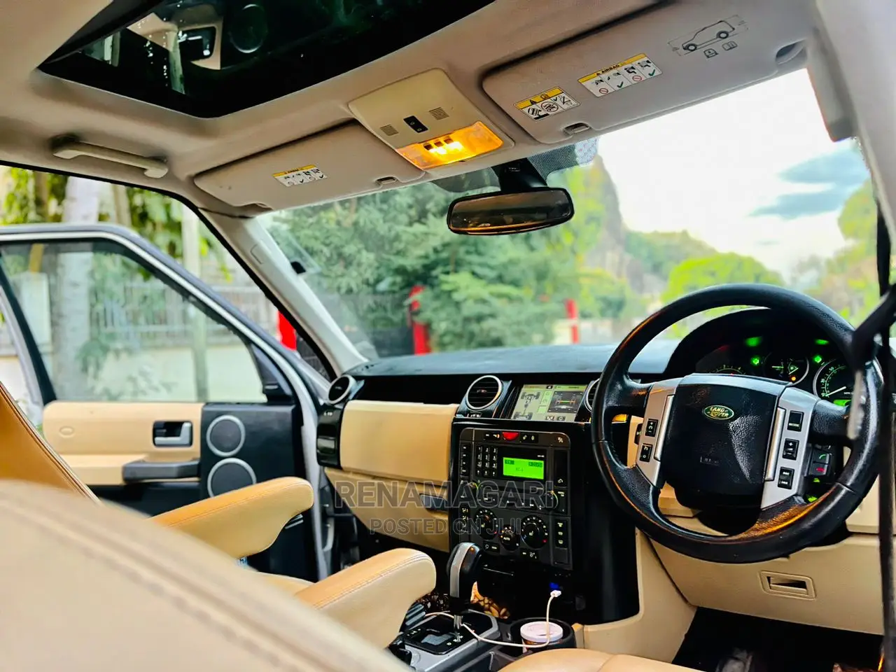 Land Rover Discovery 2012 Silver