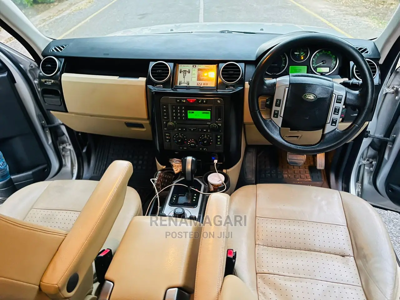 Land Rover Discovery 2012 Silver