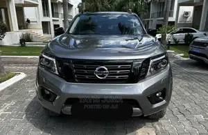 Nissan Navara 2022 Gray
