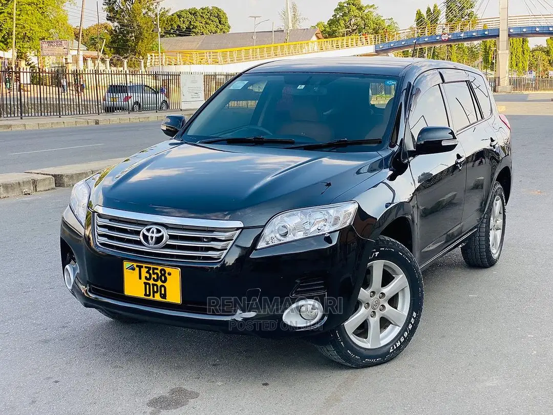 Toyota Vanguard 2010 Black