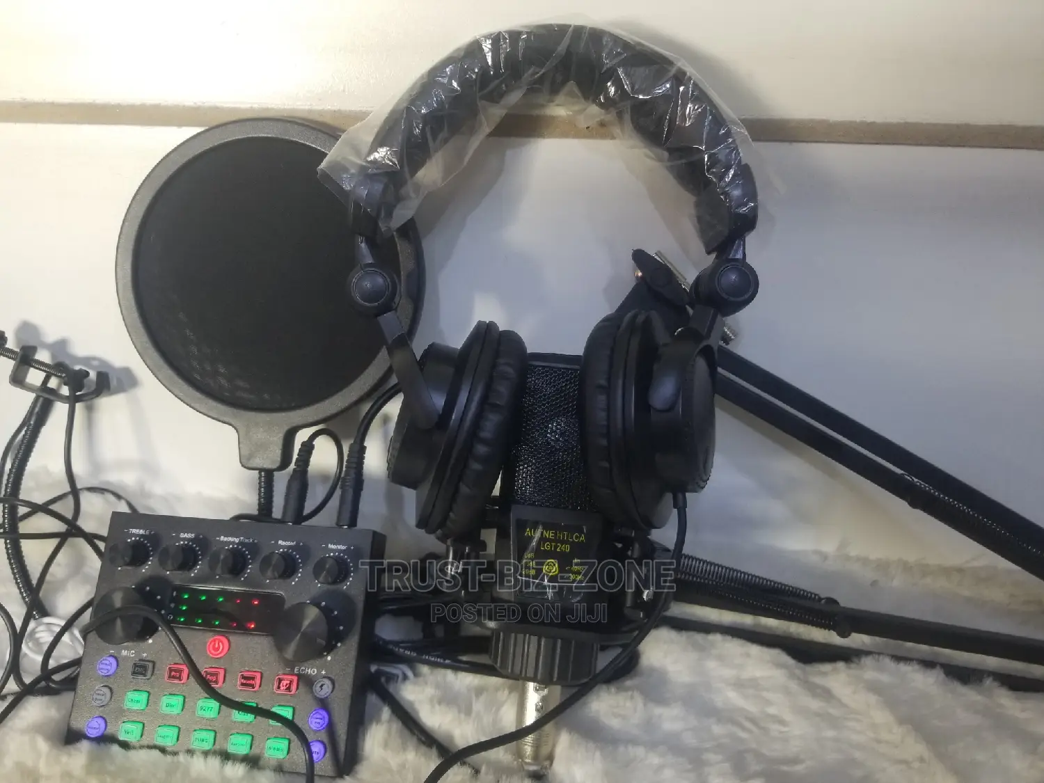 New Series Studio Microphone Recording Condenser Kit Set