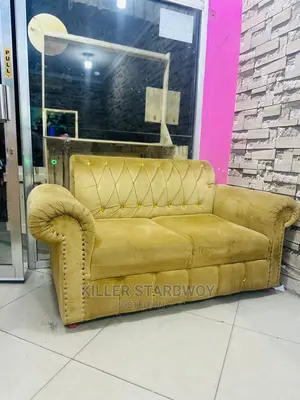 Sofa Yenyewe Kabisa