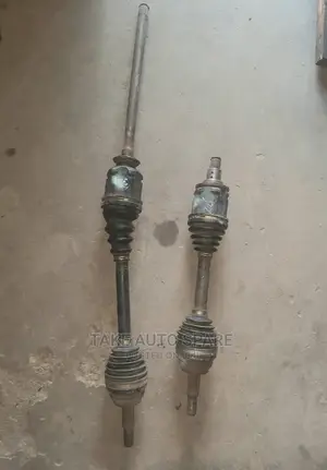Toyota Harrier 2004-2007 Drive Shafts.