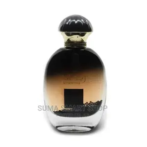 RIHANNA Perfume .