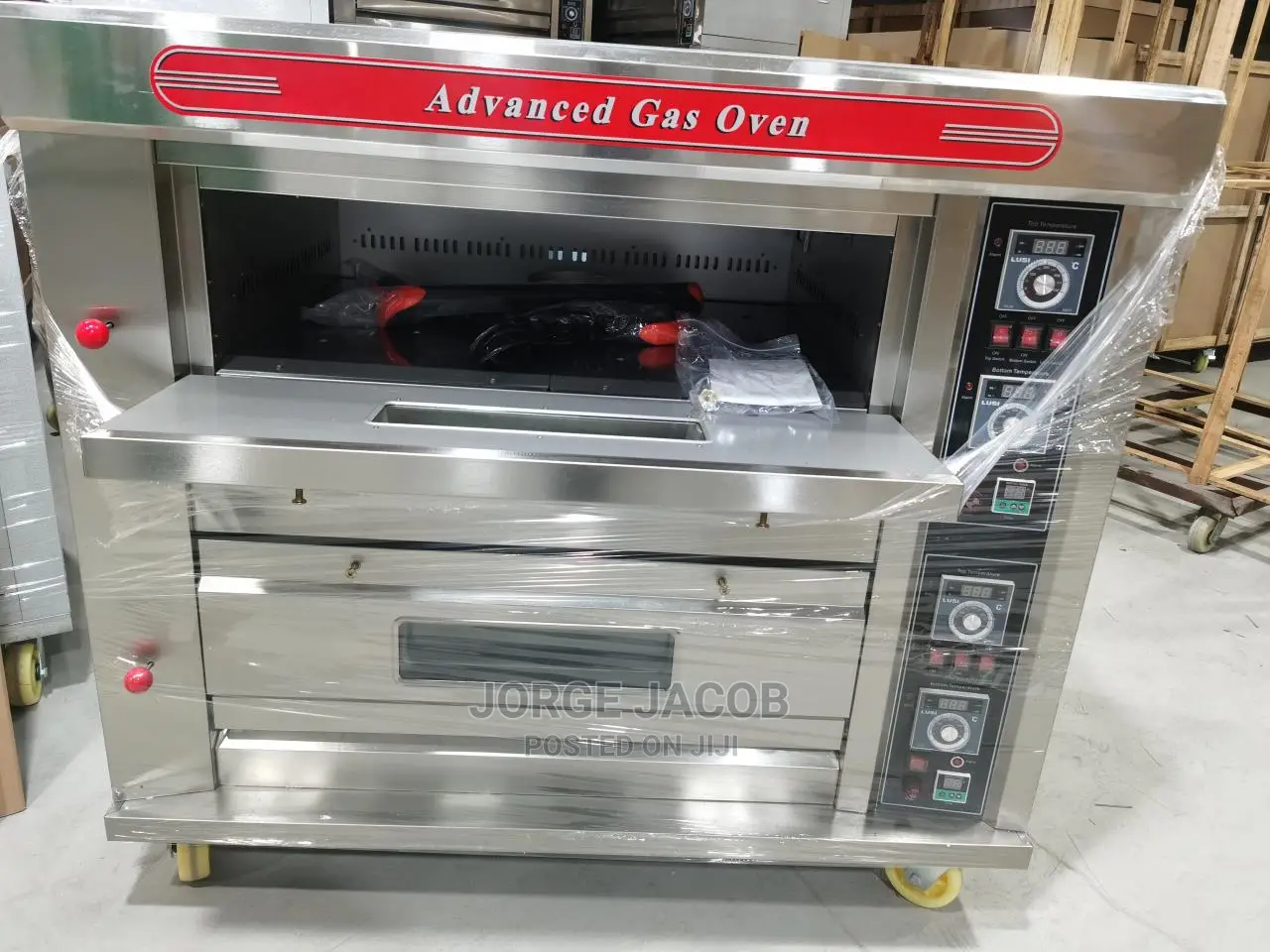 Double Deck Gas Oven 4 Trays