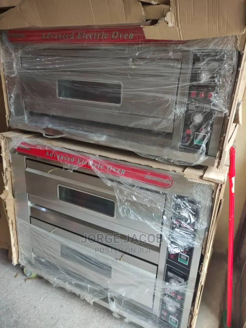 Electric Double Deck Oven 4 Trays