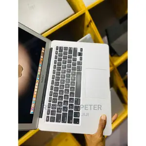 Laptop Apple MacBook Air 2015 4GB Intel Core i5 SSD 128GB