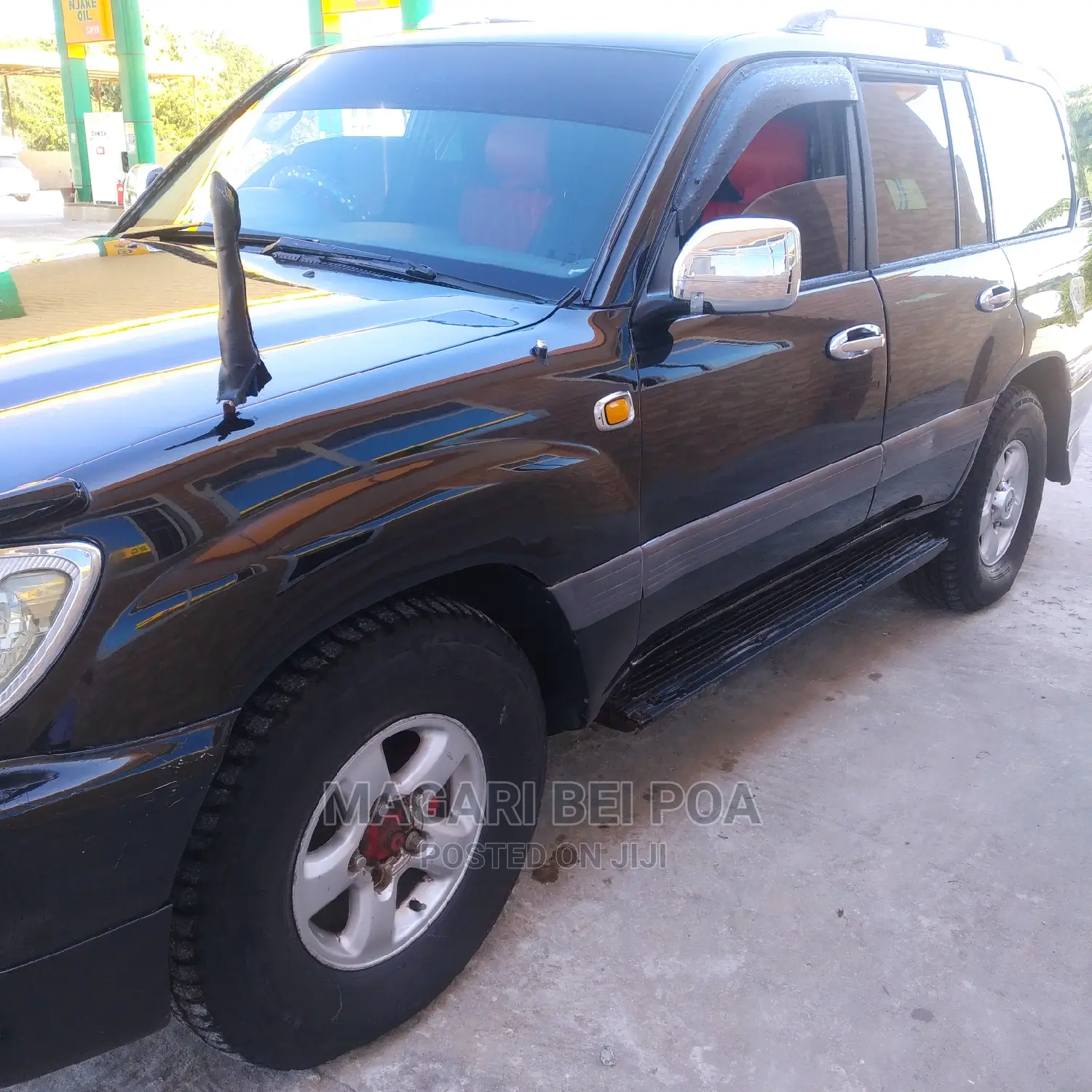 Toyota Land Cruiser 2010 Black