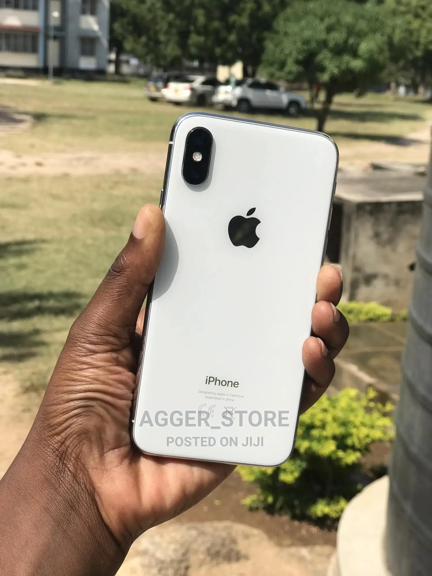 Apple iPhone X 64 GB White